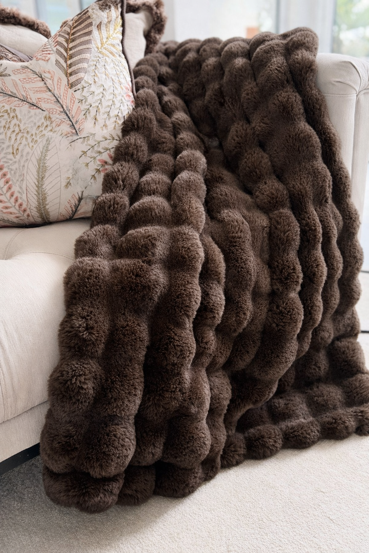 Chocolate Luxe Throw – Soft Textured Faux Fur Blanket for Sofa &amp; Bed