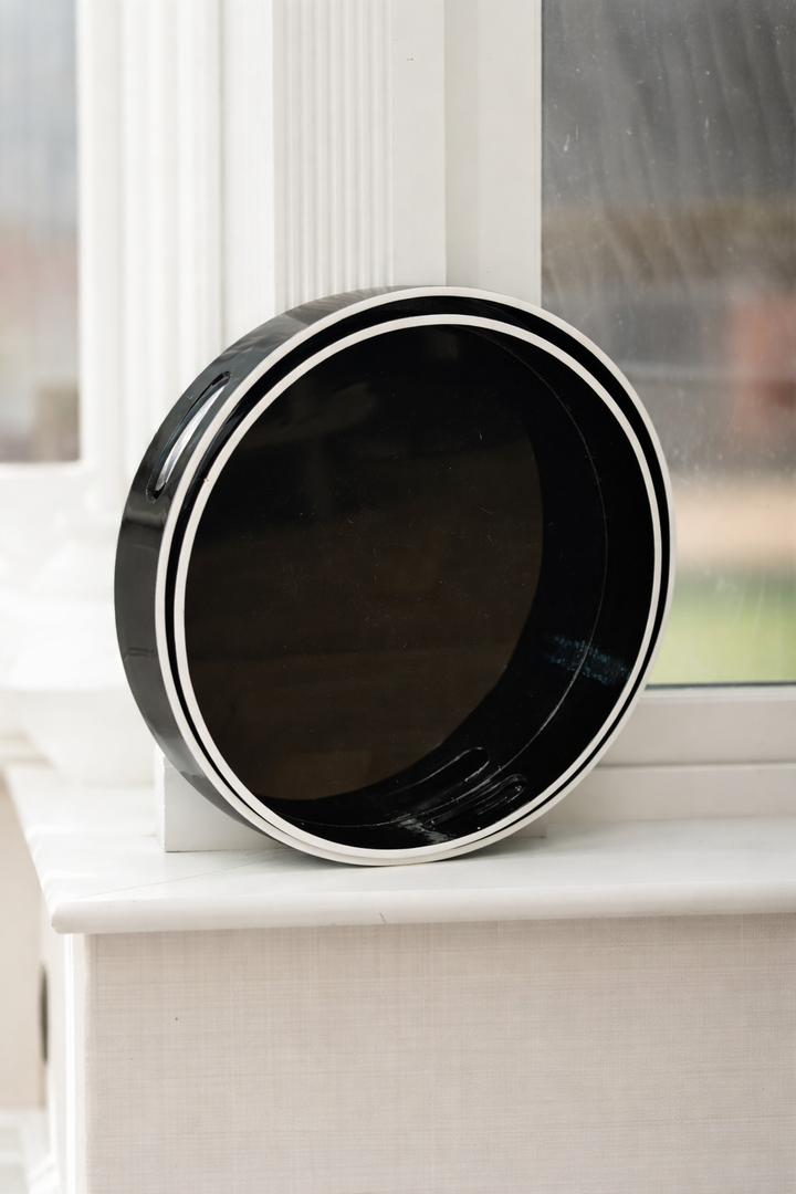 Set of 2 Monochrome Trays