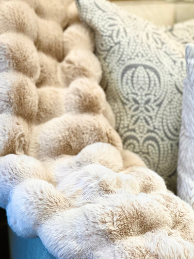 Faux rabbit fur Raffles Beige thick winter Throw