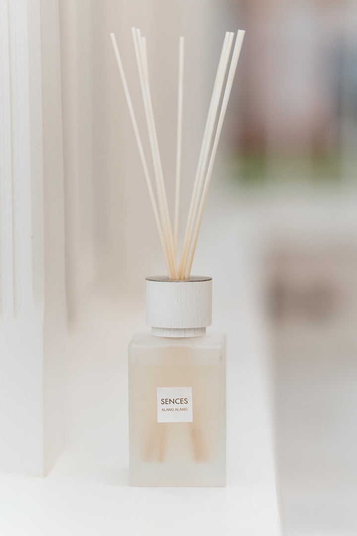 Sences White Alang Alang Large Reed Diffuser 500ml