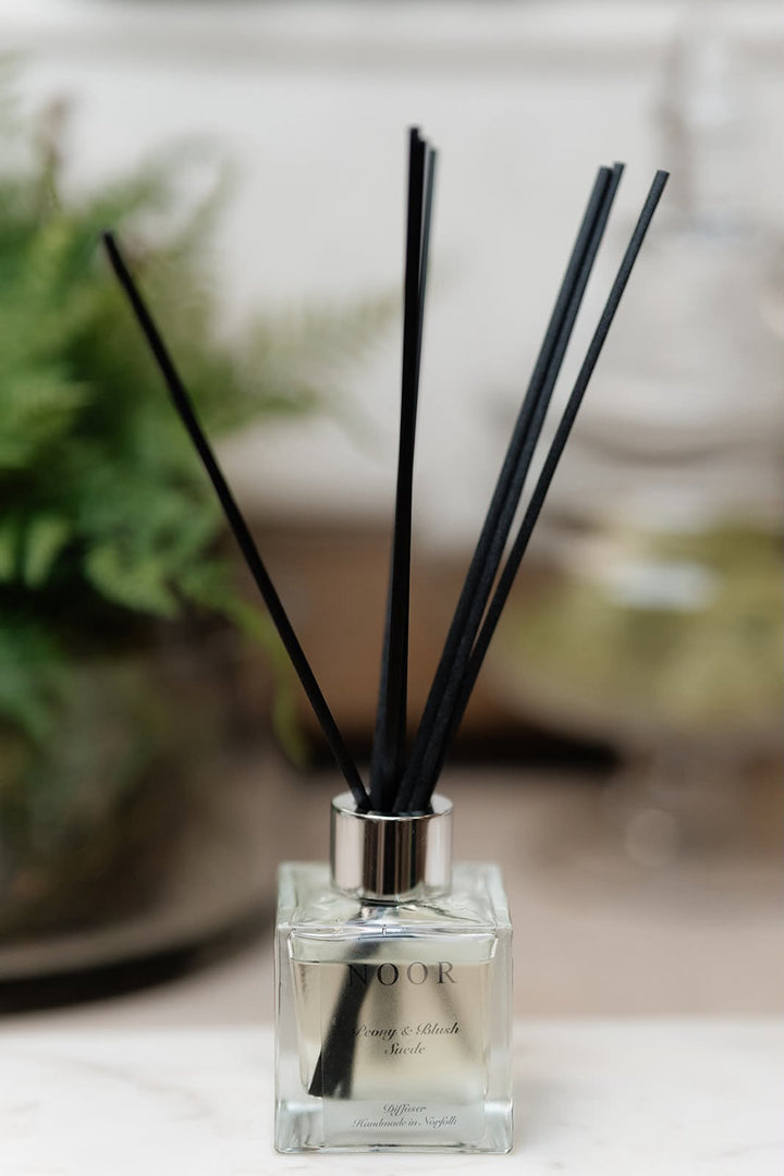 Noor Diffuser