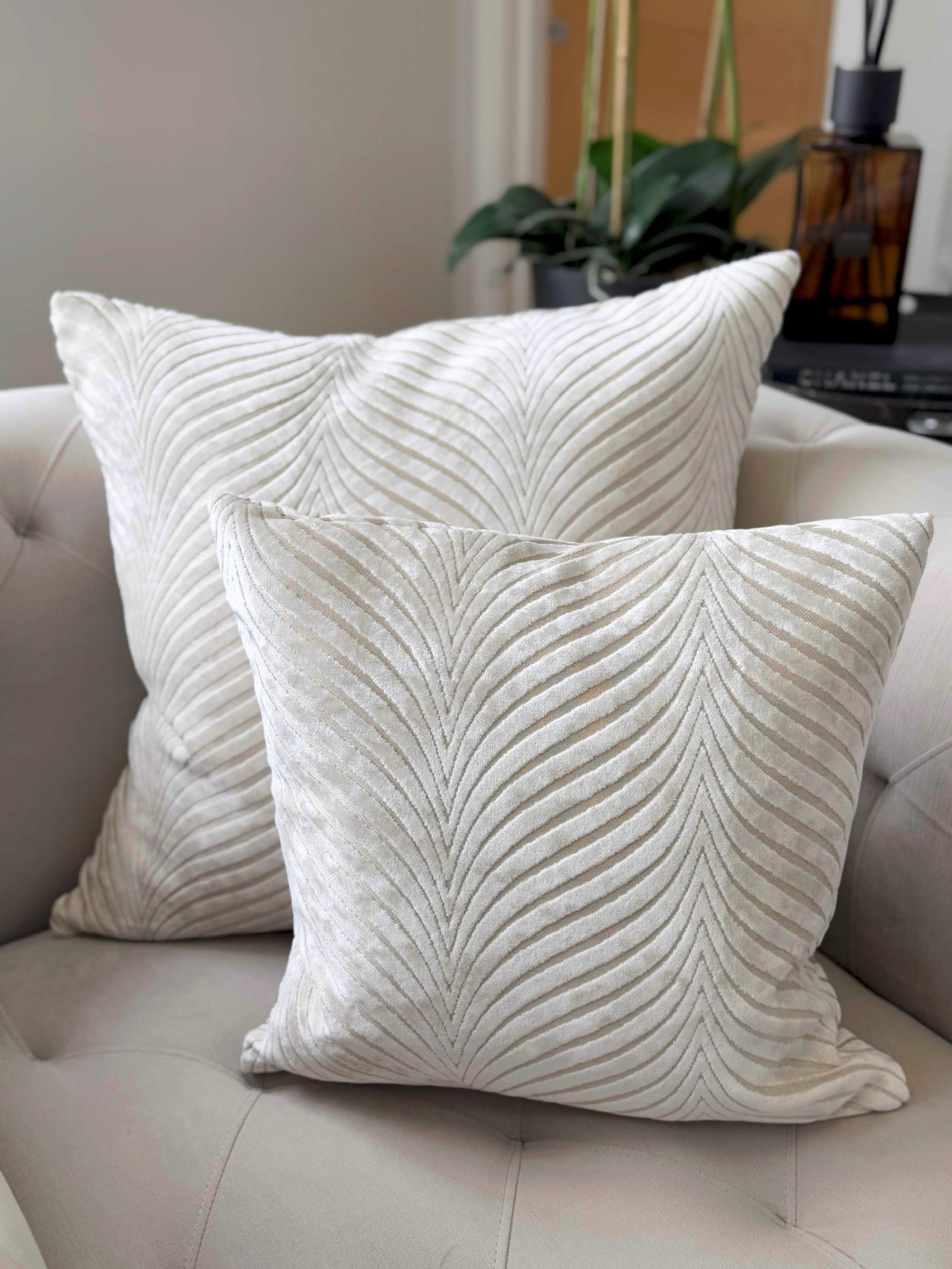 Norfolk Ivory Cushion