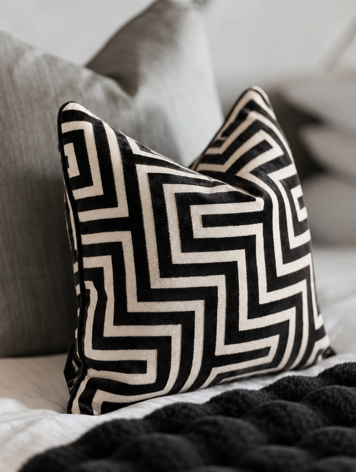Black Luxe Throw